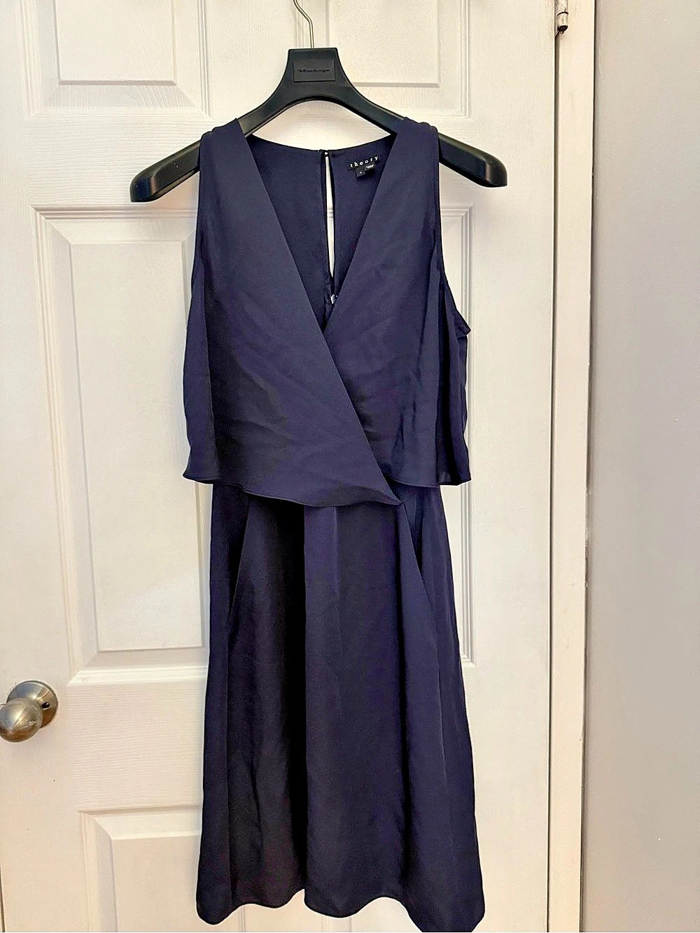 Theory Silk Midi Dress Size 4 Like New